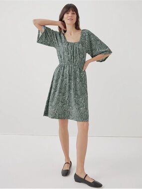 Pact Green Printed Square-Neck Midi Dress